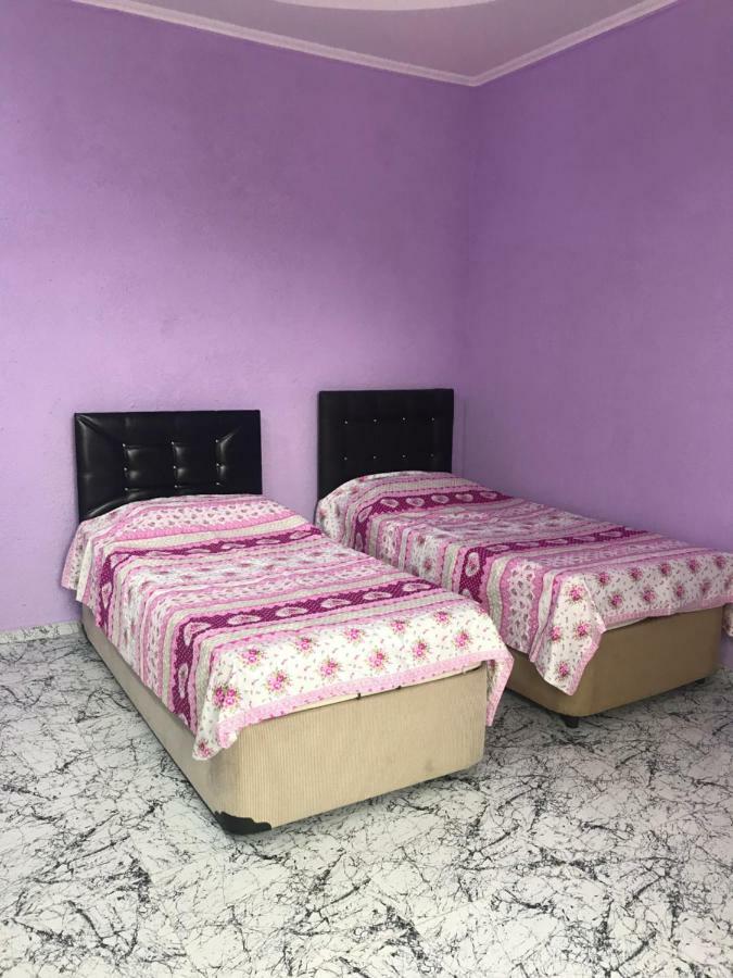 Guest House Saba Batumi Exterior foto